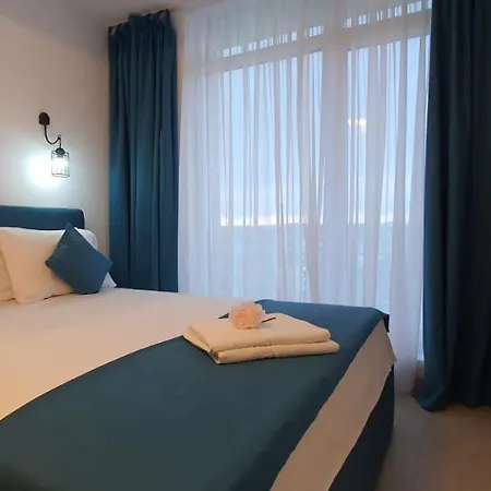 Apartment Promenada Premium Pool & Prima Linie Navodari