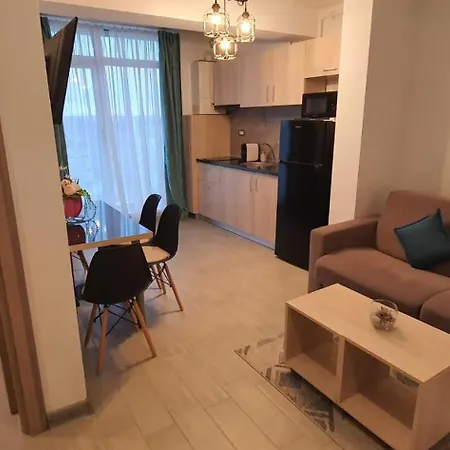 Apartment Promenada Premium Pool & Prima Linie